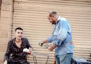 ترك المحاماة وعمل قهوجي.. حكاية "أبو نادر" صاحب أقدم مقهى بدسوق- صور