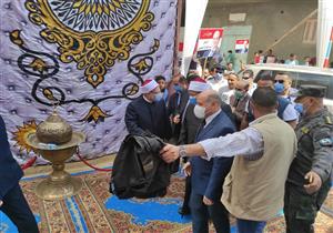 صور.. وزير الأوقاف ومفتي الجمهورية يفتتحان مسجد التقوى في البحيرة