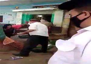 "قديم".. المنيا ترد على فيديو يتهم رئيس المدينة بإساءة معاملة باعة جائلين