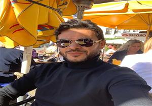 ساموزين لتامر حسني: "ربنا يحفظك لعائلتك"