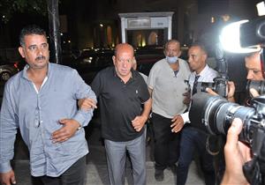 "مرافق لطفي لبيب .. أبرز اللقطات في عزاء المنتصر بالله 