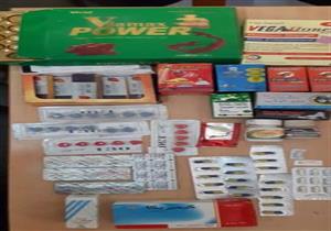 "أقراص ودهانات وقهوة".. سقوط مروجي العقاقير المخدرة في الخليفة