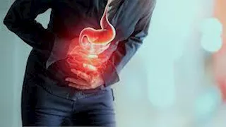 حموضة المعدة المستمرة.. علامة تحذيرية مبكرة لا تتجاهلها