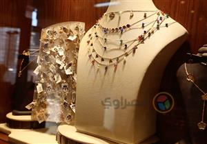 كسرت حاجز 1900 دولار للأوقية.. لماذا هبطت أسعار الذهب بالأسواق العالمية؟