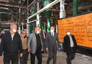 صور.. محافظ قنا يشهد انطلاق موسم عصير القصب في مصنع سكر قوص