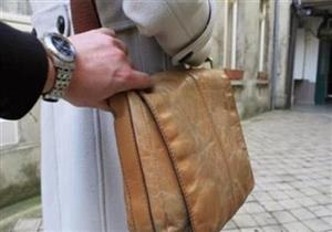 بأسلوب الخطف.. سقوط عصابة سرقت حقيبة طالبة وإصابة آخر بمدينة بدر