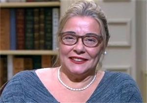 الفنان محمد محمود ينعى مها أبو عوف وينشر صورة لها خلال أداء مناسك العمرة 