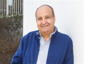 تواضع وحكايات لا تنتهي... ما وراء أشهر حوارات "وحيد حامد"