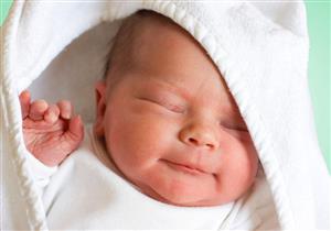 معلومات مهمة عن "الصفرا عند المولود".. وهذه حقيقة وضعه تحت "لمبة مضيئة"