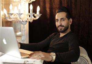 محمود جواد ينتهي من سيناريو فيلم "كنت مدمنا"