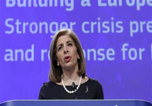 مفوضة الصحة الأوروبية ترفض تفسيرات أسترازينيكا حول تأخير شحنات اللقاح