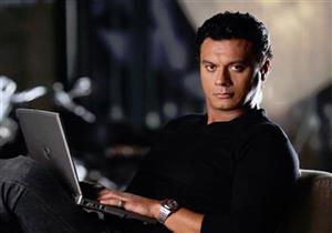 عباس أبو الحسن يكشف عن صورة من كواليس "مافيا"