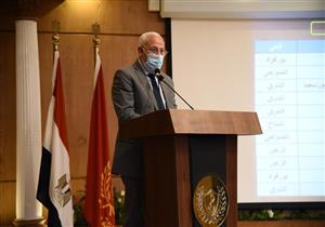 محافظ بورسعيد: غلق المقاهي والكافتيريات المخالفة لإجراءات السلامة العامة 