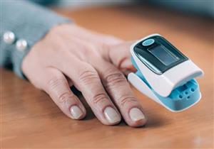 توزيع أجهزة لقياس الأكسجين.. وزيرة الصحة تشرح خطوات متابعة العزل المنزلي لحالات كورونا