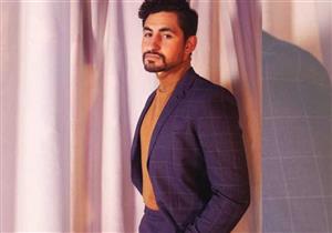 أمير المصري بإطلالة أنيقة في سابع أيام الجونة