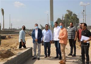 محافظ المنوفية يتابع تطوير الميادين ورصف الطرق بالمراكز.. صور