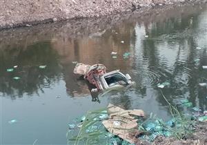 سقوط سيارة في ترعة الجيزاوية دون إصابات