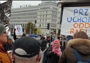 احتجاجات في بولندا للمطالبة بمعاملة إنسانية للمهاجرين