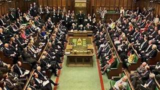 بسبب جرينلاند.. نائبان بريطانيان يدعوان لمقاطعة كأس العالم