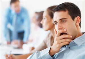 هل تدمع عيناك عند التثاؤب؟.. لن تتوقع السبب