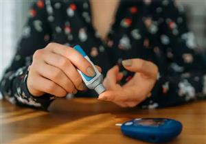 علامة تحذير على رقبتك تشير إلى الإصابة بمرض السكر.. لا تتجاهلها