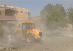 صور.. تنفيذ 700 قرار ضمن حملات الموجة الـ18 لإزالة التعديات في بني سويف