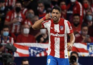 "نصيحة ميسي أنقذته من مصير رونالدو".. كيف رد سواريز على العرض السعودي؟