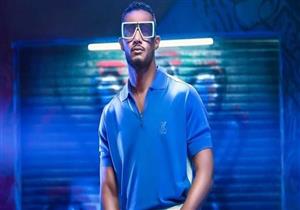 بإطلالة كاجوال.. أحدث ظهور لـ محمد رمضان من أمام أحد قصور الإمارات