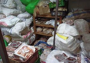 صور.. ضبط 1.7 طن دواجن ولحوم منتهية الصلاحية في جنوب سيناء