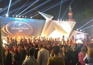 بالصور| عمر خيرت يستجيب لطلب الجمهور ويعيد عزف "الخواجة عبدالقادر" ويوجه الشكر للقوات المسلحة