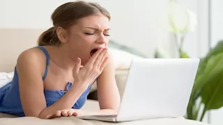 هل يرفع السهر المتكرر خطر الإصابة بالسكري وأمراض القلب؟
