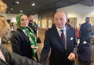 حلا شيحة بـ"الحجاب" مع معز مسعود في معرض والدها (صور)