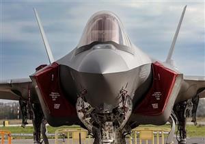 غطاء رخيص للمطر.. تحقيق يكشف سبب تحطم أغلى مقاتلة قبالة سواحل مصر 