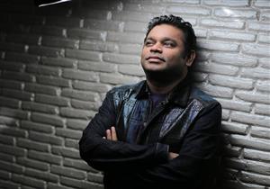 غدا.. هشام نزيه يحاور الموسيقي الهندي إي آر رحمان بمهرجان القاهرة السينمائي