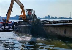 بالصور.. إزالة 63 قفصًا سمكيًا مخالفًا على النيل في البحيرة 