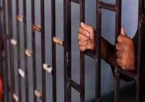 "ساوم مالكها بمبلغ مالي".. تجديد حبس عاطل سرق سيارة بالشروق