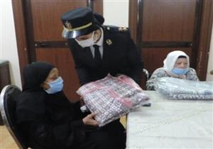 لمناهضة العنف ضد المرأة.. وفود من ضباط وضابطات الشرطة في زيارة لدور رعاية المسنات