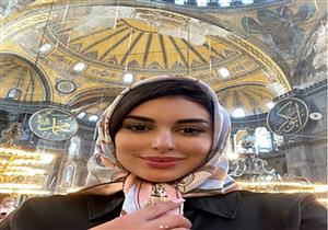 ياسمين صبري تنشر صورا لها بـ"الحجاب".. والجمهور: "حلو عليكي"