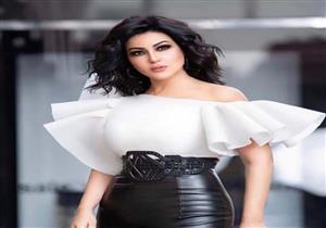 سمية الخشاب عن "قلة أصدقائها": "لما الموبايل بيرن ببقى عارفة مين بيتصل"