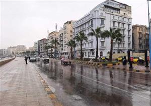 كيف تحمي نفسك من التقلبات الجوية؟ (تغطية خاصة)