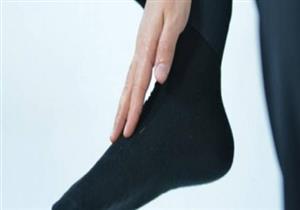 هل الوضوء على الشراب يحسب من وقت ارتدائه أم بعد المسح عليه؟ (خاص)