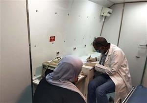 صور.. فحص 2880 حالة ضمن قافلتين طبيتين في أسوان