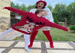أسما شريف منير تحتفل مع ابنتها بـ"الكريسماس" (صور)
