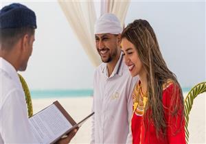 للمرة الثانية.. علي غزلان يحتفل بزفافه من فرح شعبان في المالديف (صور)