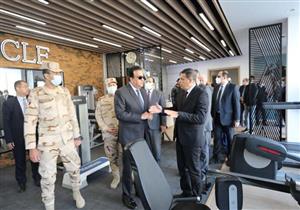 بالصور.. وزير التعليم العالي يترأس اجتماع مجلس أمناء مدينة زويل