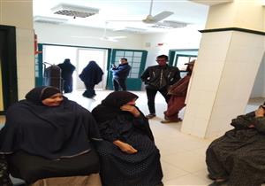  صور.. قافلة لتطعيم أهالي قرية "الموشية" ضد كورونا في الوادي الجديد