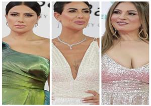  فتحة الساق الجريئة تزين الريد كاربت خلال أيام مهرجان القاهرة 