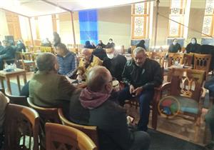 الصور الأولى من عزاء شقيق المخرج مجدي الهواري