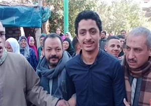 بعد عشرين عاما.. صدفة قطار قادت عودة الابن الضائع بالجيزة 