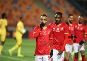 أجايي في صراع رباعي للحصول على جائزة الأفضل 